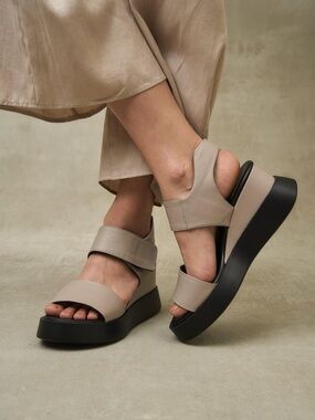 LONZA Cample Beige Platform Sandal wedge size 42/10-10.5